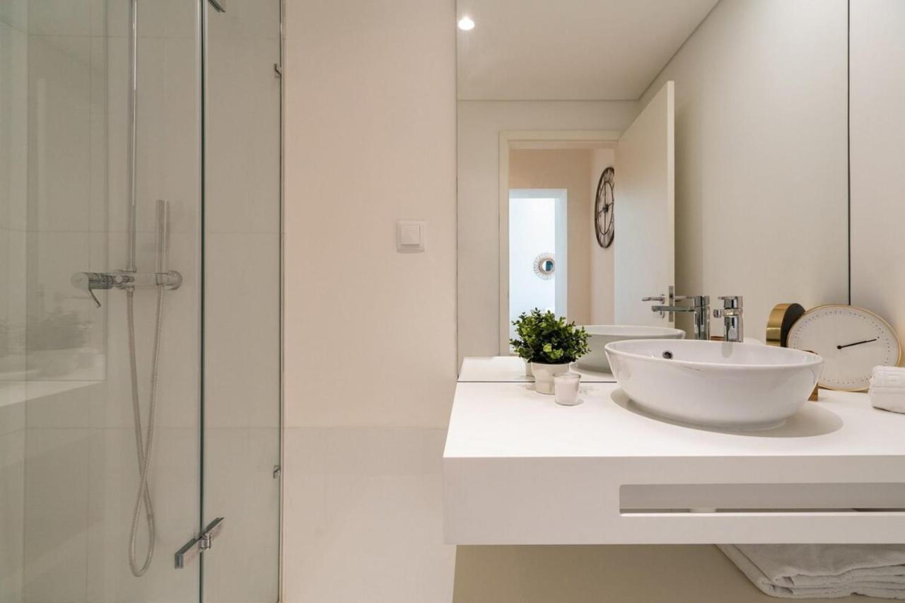 Spacious Studio In Lissabon Buitenkant foto